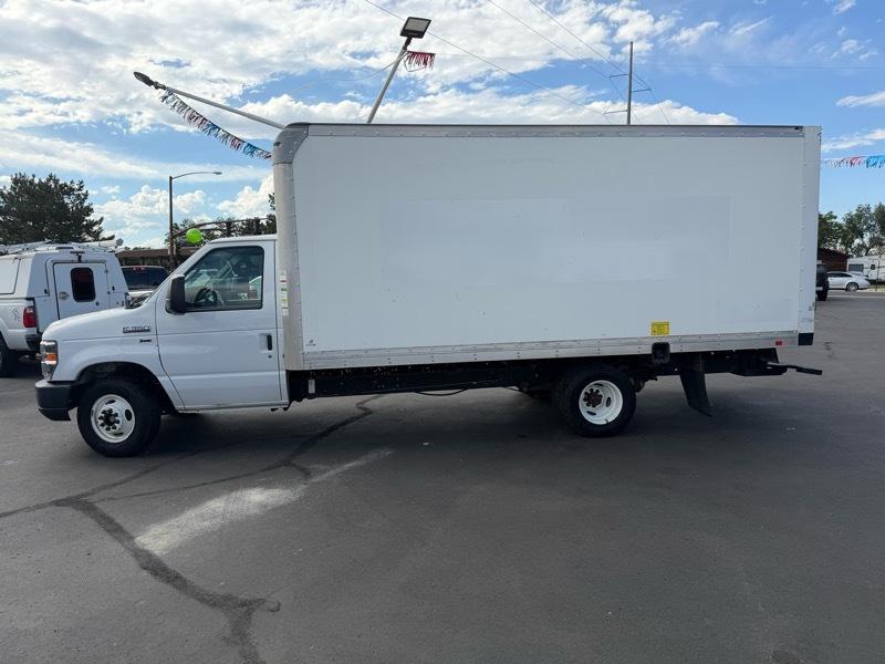 ford e-series cutaway 2019 1FDWE3F63KDC03920 image ford e-series cutaway 2019 1FDWE3F63KDC03920 image